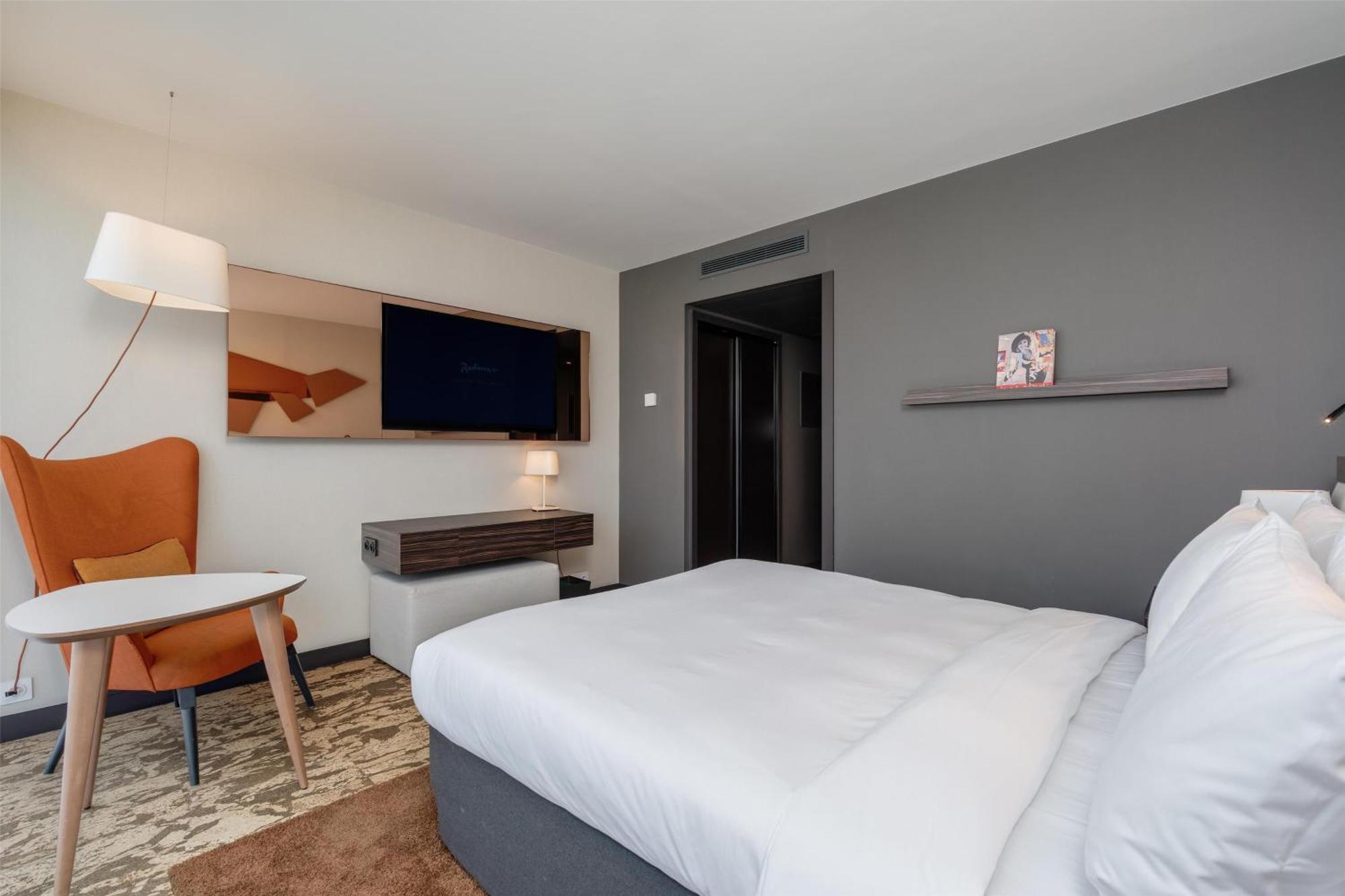 Radisson Blu Hotel, Paris Boulogne Bagian luar foto